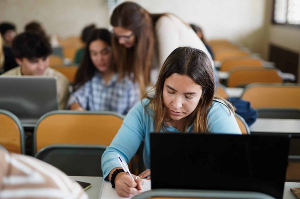 Les écoles de management international : portes ouvertes vers un avenir professionnel mondial